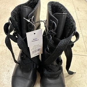 Black Water resistant boots